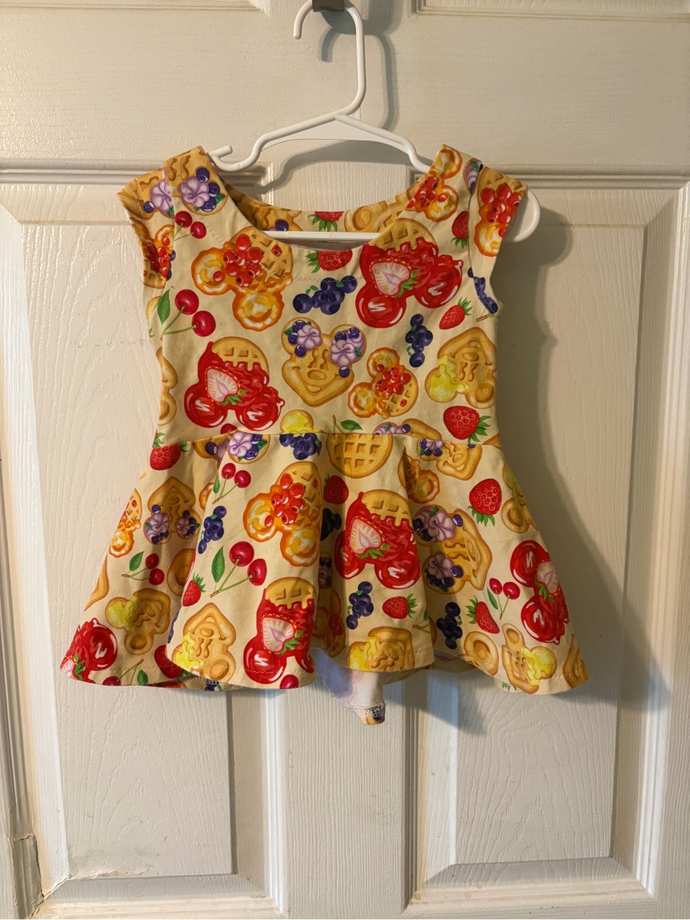 Disney Mickey & Minnie Mouse Breakfast Ears Pelpum Top